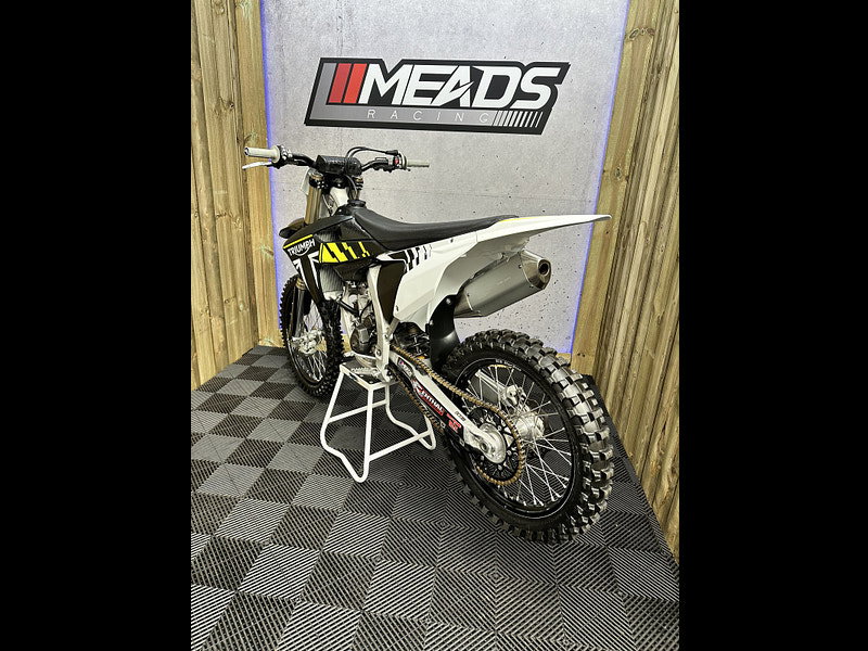 Triumph TF 250 X 6.4 HOUR FROM NEW 0dr  2026