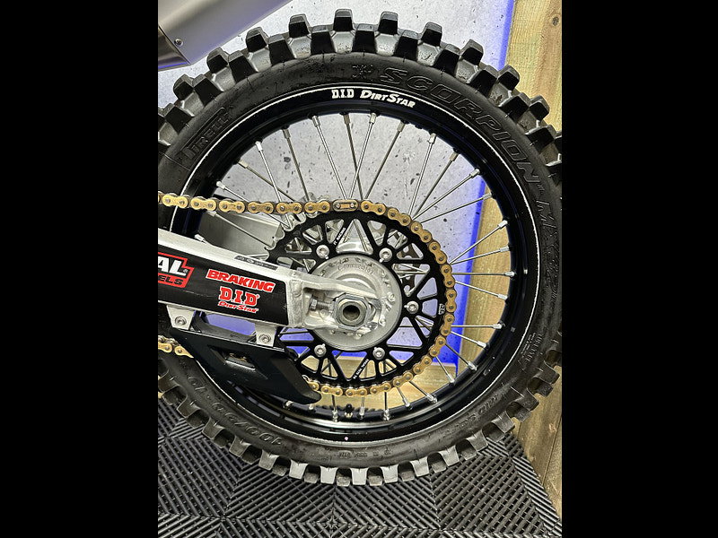 Triumph TF 250 X 6.4 HOUR FROM NEW 0dr  2026