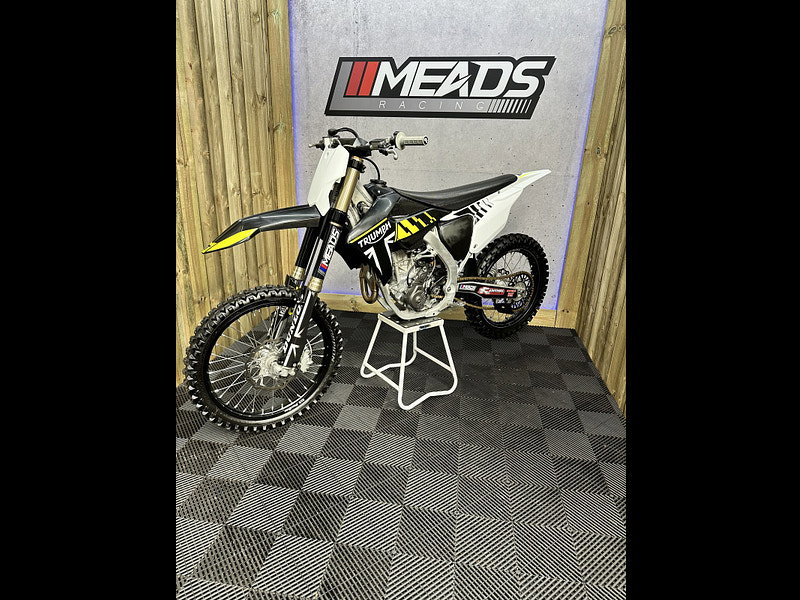 Triumph TF 250 X 6.4 HOUR FROM NEW 0dr  2026