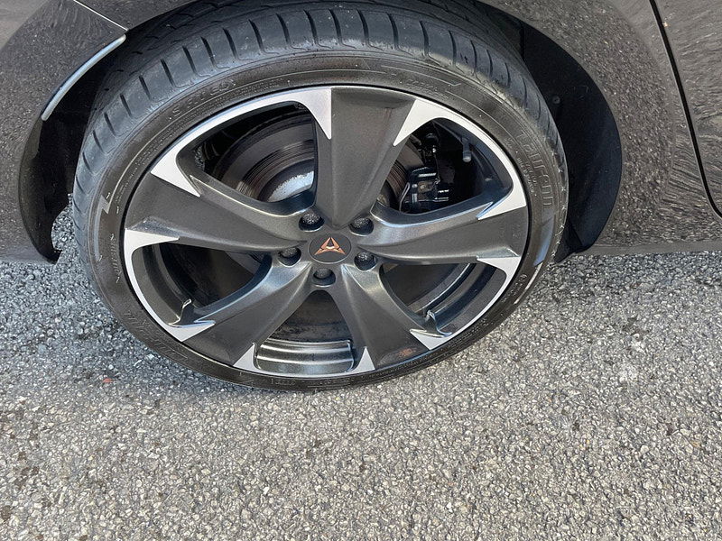 CUPRA Leon 1.4 eHybrid 12.8kWh VZ2 DSG Euro 6 (s/s) 5dr 5dr Automatic 2025