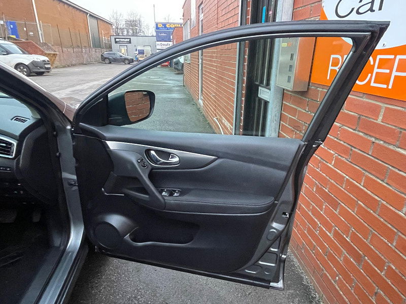 Nissan Qashqai 1.6 dCi N-Connecta XTRON Euro 6 (s/s) 5dr 5dr Automatic 2025