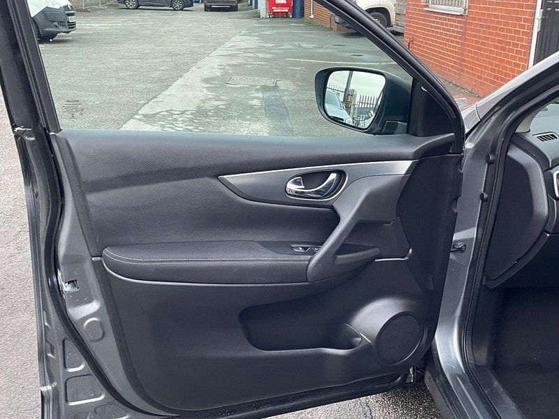 Nissan Qashqai 1.6 dCi N-Connecta XTRON Euro 6 (s/s) 5dr 5dr Automatic 2025