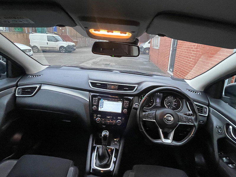 Nissan Qashqai 1.6 dCi N-Connecta XTRON Euro 6 (s/s) 5dr 5dr Automatic 2025