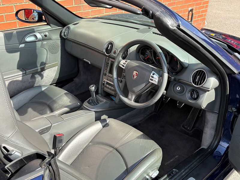 Porsche Boxster 2.7L Boxster Convertible 2dr Petrol Manual Euro 4 (240 bhp) 2dr Manual 2025