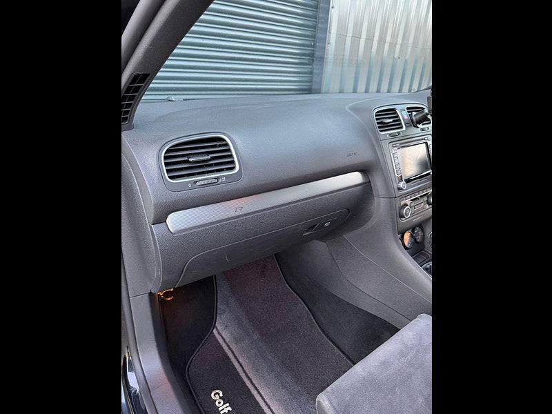 Volkswagen Golf 2.0 TSI R (Leather) 4Motion Euro 5 5dr 5dr Automatic 2025