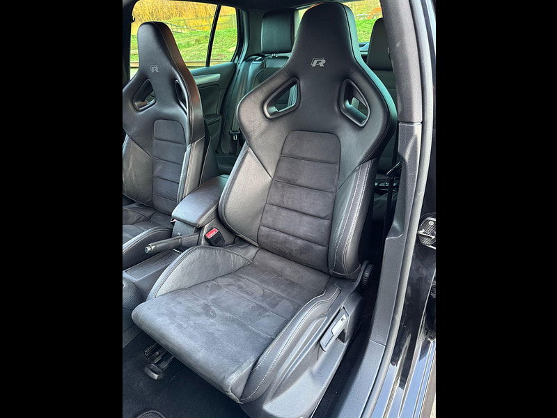 Volkswagen Golf 2.0 TSI R (Leather) 4Motion Euro 5 5dr 5dr Automatic 2025