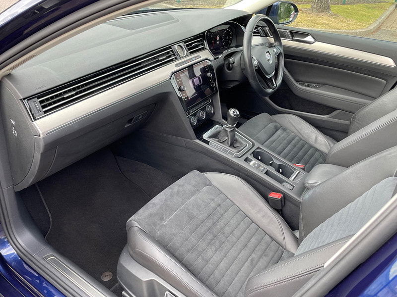 Volkswagen Passat 2.0 TDI GT Euro 6 (s/s) 4dr 4dr Manual 2025