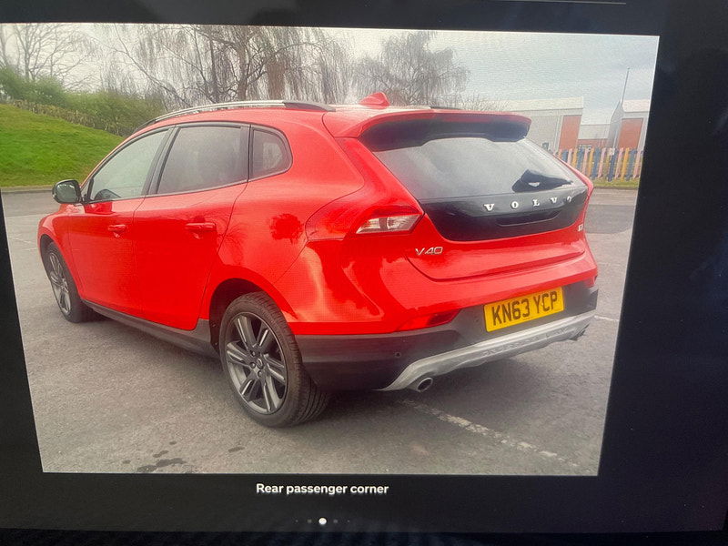 Volvo V40 Cross Country 2.0 D3 SE Nav Geartronic Euro 5 (s/s) 5dr 5dr Automatic 2025