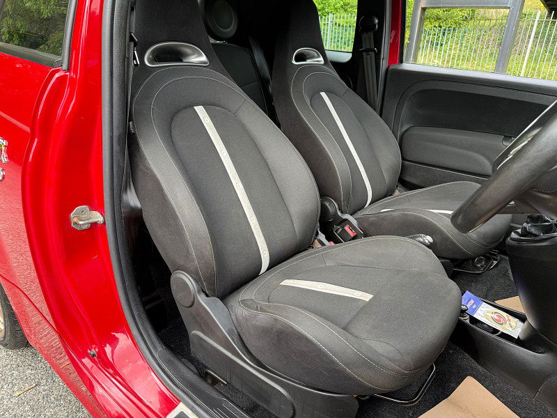Abarth 595 1.4L Convertible Convertible 2dr Petrol Manual Euro 6 (138 bhp) 2dr Manual 2025