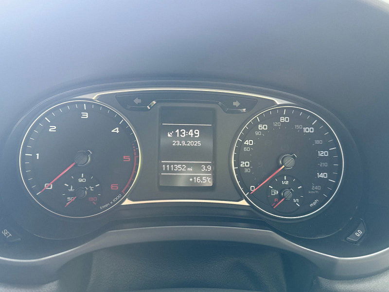 Audi A1 1.6L Sportback TDI S Line Hatchback 5dr Diesel Manual Euro 5 (105 bhp) 5dr Manual 2025