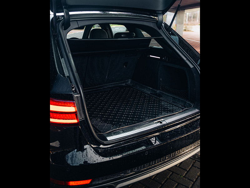 Audi A4 Avant 2.0 TDI ultra S line Estate 5dr Diesel S Tronic Euro 6 (s/s) (190 ps) 5dr Automatic 2026