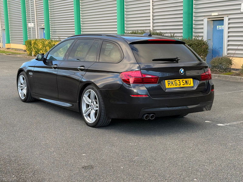 BMW 5 Series 2.0L 520D M SPORT TOURING Estate 5dr Diesel Automatic Euro 5 (181 bhp) 5dr Automatic 2025