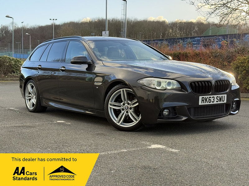 BMW 5 Series 2.0L 520D M SPORT TOURING Estate 5dr Diesel Automatic Euro 5 (181 bhp) 5dr Automatic 2025