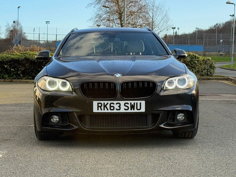 BMW 5 Series 2.0L 520D M SPORT TOURING Estate 5dr Diesel Automatic Euro 5 (181 bhp) 5dr Automatic 2025