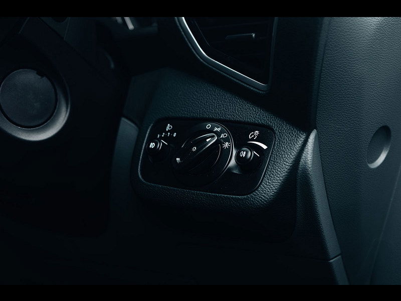 Ford C-Max 2.0L Titanium TDCi Auto MPV 5dr Diesel Automatic Euro 6 (138 bhp) 5dr Automatic 2025