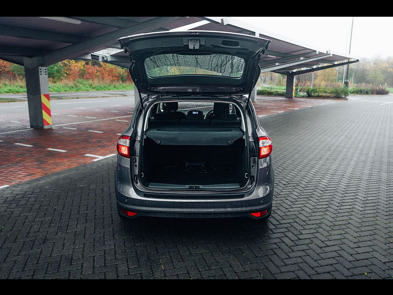 Ford C-Max 2.0L Titanium TDCi Auto MPV 5dr Diesel Automatic Euro 6 (138 bhp) 5dr Automatic 2025