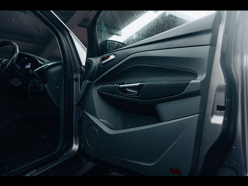 Ford C-Max 2.0L Titanium TDCi Auto MPV 5dr Diesel Automatic Euro 6 (138 bhp) 5dr Automatic 2025