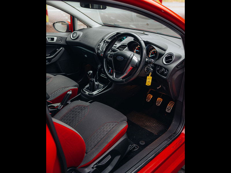 Ford Fiesta 1.0L Zetec S Hatchback 3dr Petrol Manual Euro 5 (123 bhp) 3dr Manual 2026