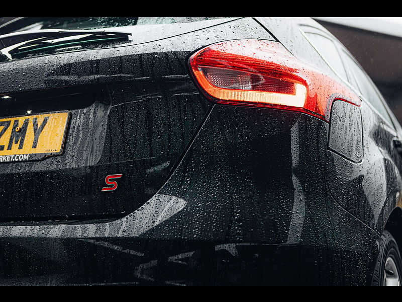 Ford Focus 1.5L Zetec S TDCI Hatchback 5dr Diesel Manual Euro 6 (118 bhp) 5dr Manual 2025