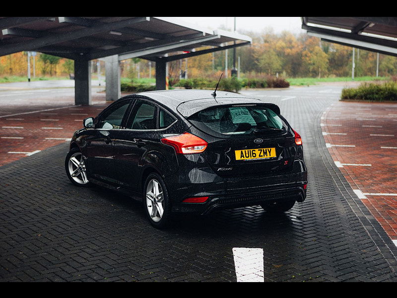 Ford Focus 1.5L Zetec S TDCI Hatchback 5dr Diesel Manual Euro 6 (118 bhp) 5dr Manual 2025