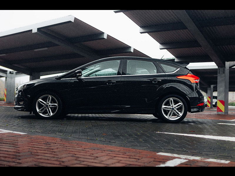 Ford Focus 1.5L Zetec S TDCI Hatchback 5dr Diesel Manual Euro 6 (118 bhp) 5dr Manual 2025