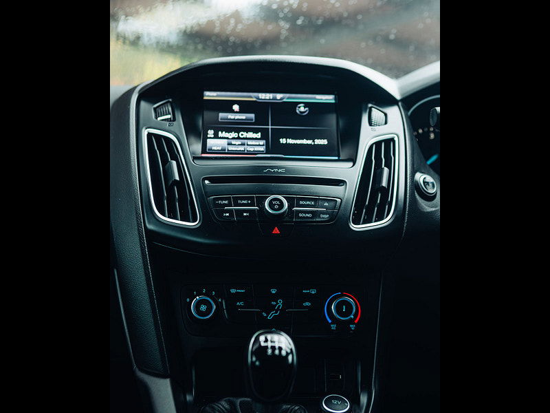 Ford Focus 1.5L Zetec S TDCI Hatchback 5dr Diesel Manual Euro 6 (118 bhp) 5dr Manual 2025