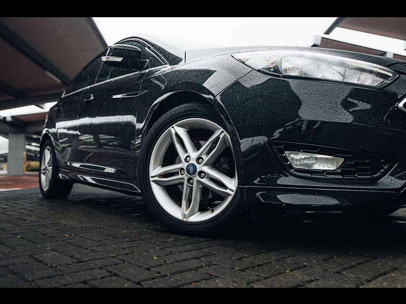 Ford Focus 1.5L Zetec S TDCI Hatchback 5dr Diesel Manual Euro 6 (118 bhp) 5dr Manual 2025