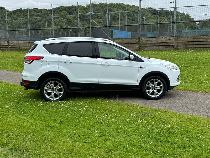 Ford Kuga 2.0 TDCi Zetec AWD Euro 5 5dr 5dr Manual 2024