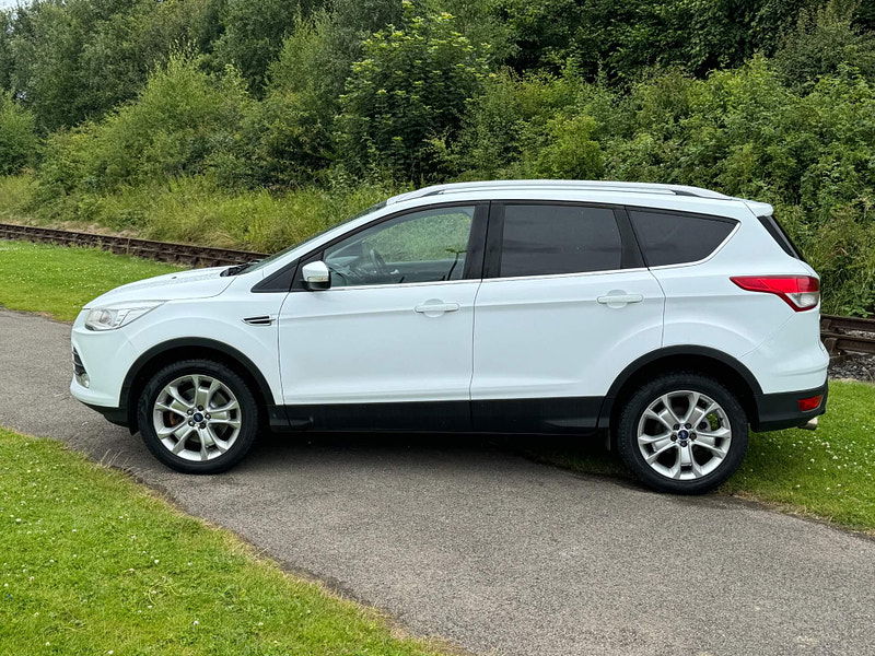 Ford Kuga 2.0 TDCi Zetec AWD Euro 5 5dr 5dr Manual 2024