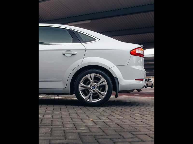 Ford Mondeo 1.6 TDCi ECOnetic Titanium Hatchback 5dr Diesel Manual Euro 5 (s/s) (115 ps) 5dr Manual 2026