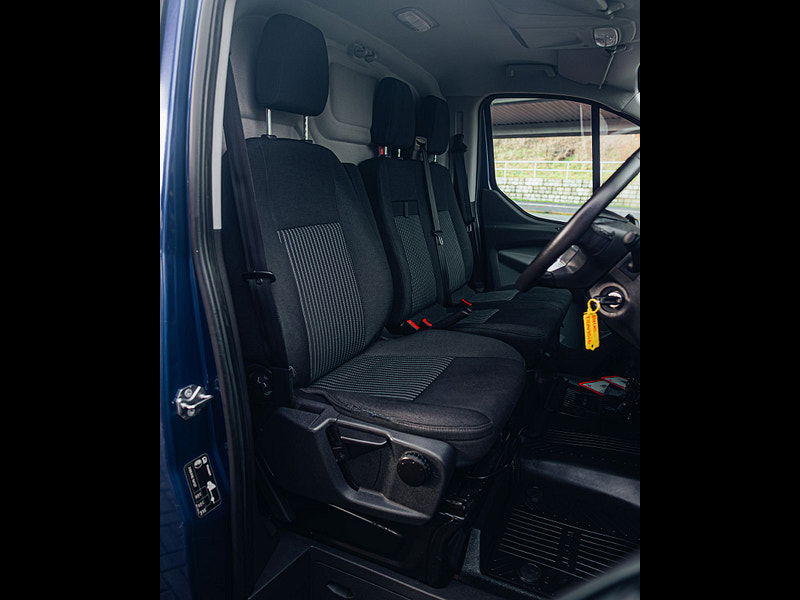 Ford Transit Custom Van  0dr  2026