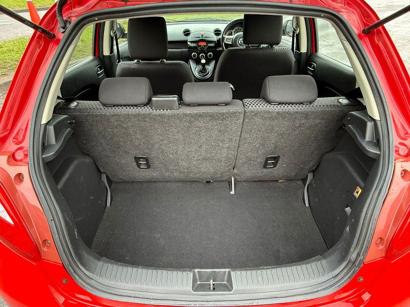 Mazda Mazda2 1.3 Takuya Hatchback 5dr Petrol Manual Euro 5 (84 ps) 5dr Manual 2026