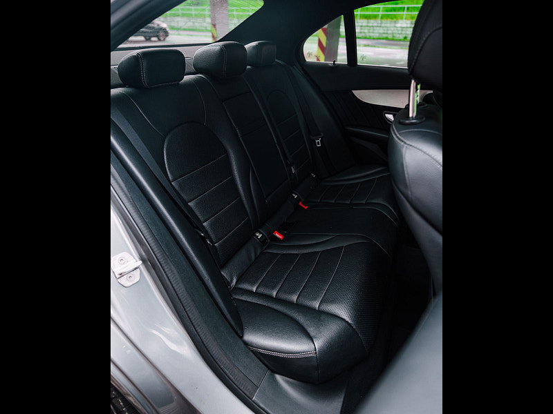Mercedes-Benz C Class 2.1 C220 BlueTEC AMG Line (Premium) Saloon 4dr Diesel G-Tronic+ Euro 6 (s/s) (170 ps) 4dr Automatic 2026