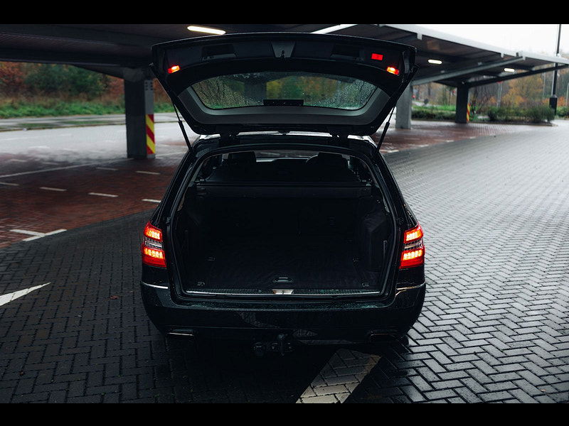 Mercedes-Benz E Class 2.1 E220 CDI BlueEfficiency Avantgarde Estate 5dr Diesel G-Tronic+ Euro 5 (s/s) (170 ps) 5dr Automatic 2026