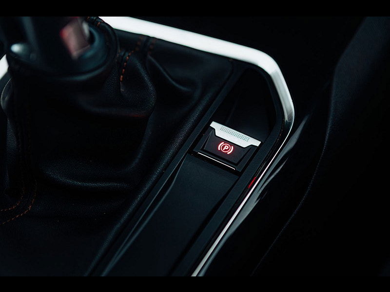 Peugeot 3008 1.6L Active Blue HDi S/S SUV 5dr Diesel Manual Euro 6 (120 bhp) 5dr Manual 2025