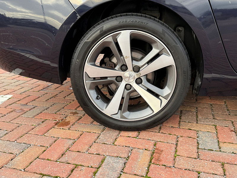 Peugeot 308 1.2L Allure S/S Auto Estate 5dr Petrol Automatic Euro 6 (130 bhp) 5dr Automatic 2025