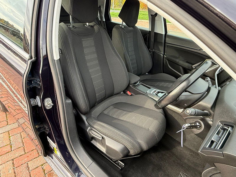 Peugeot 308 1.2L Allure S/S Auto Estate 5dr Petrol Automatic Euro 6 (130 bhp) 5dr Automatic 2025