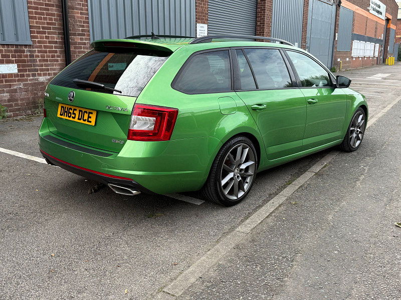 Skoda Octavia 2.0L vRS TDI Estate 5dr Diesel Manual Euro 6 (181 bhp) 5dr Manual 2025