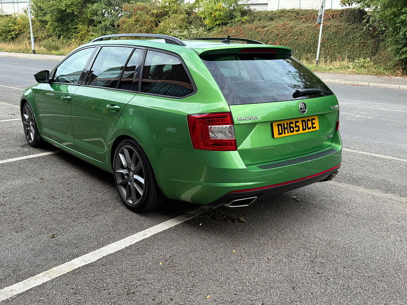 Skoda Octavia 2.0L vRS TDI Estate 5dr Diesel Manual Euro 6 (181 bhp) 5dr Manual 2025