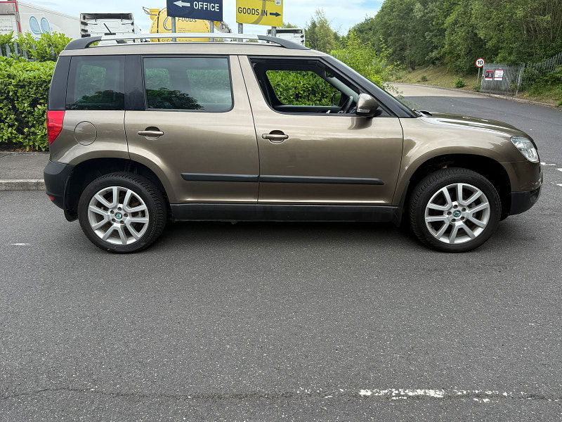 Skoda Yeti 2.0L Elegance TDI CR 140 SUV 5dr Diesel Manual Euro 5 (140 bhp) 5dr Manual 2025