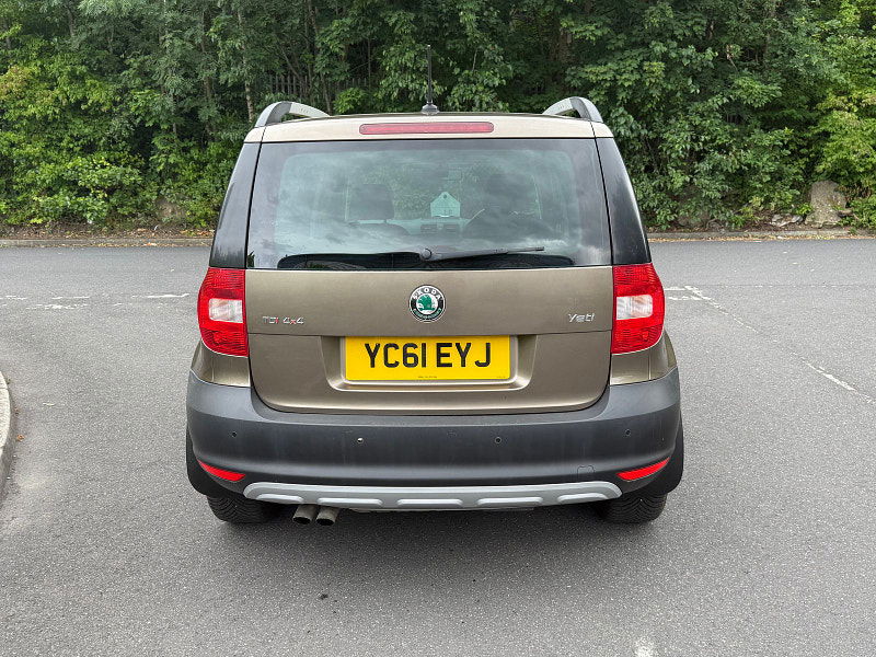Skoda Yeti 2.0L Elegance TDI CR 140 SUV 5dr Diesel Manual Euro 5 (140 bhp) 5dr Manual 2025