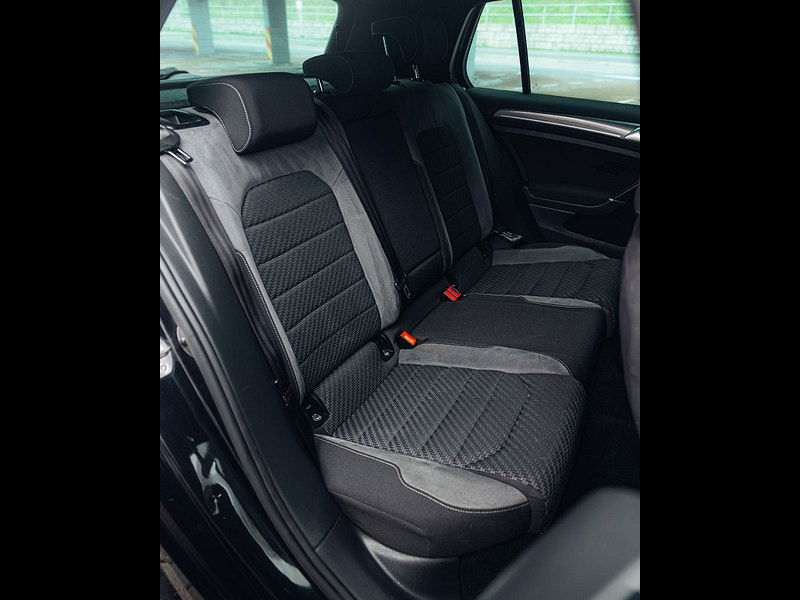 Volkswagen Golf 2.0 TDI BlueMotion Tech R-Line Hatchback 5dr Diesel Manual Euro 6 (s/s) (150 ps) 5dr Manual 2026