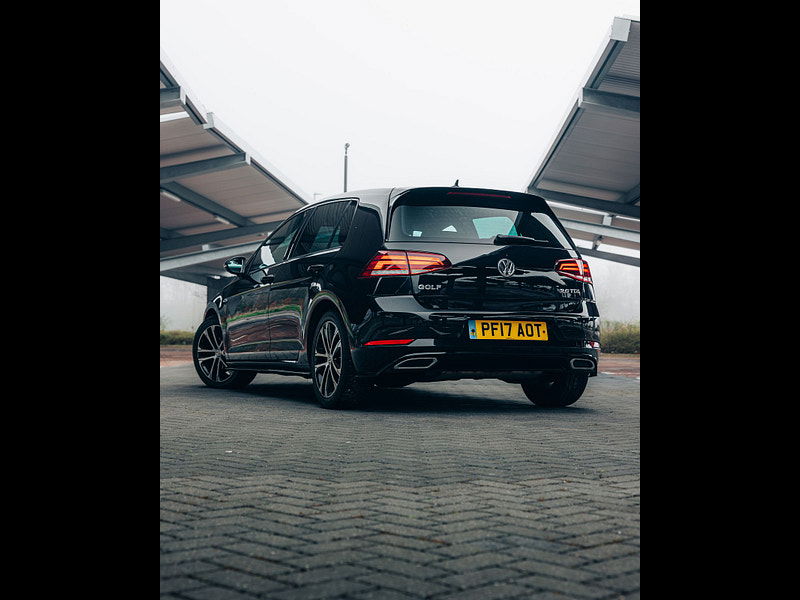 Volkswagen Golf 2.0 TDI BlueMotion Tech R-Line Hatchback 5dr Diesel Manual Euro 6 (s/s) (150 ps) 5dr Manual 2026