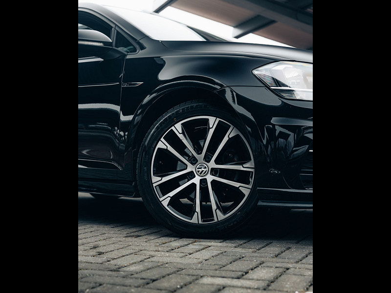 Volkswagen Golf 2.0 TDI BlueMotion Tech R-Line Hatchback 5dr Diesel Manual Euro 6 (s/s) (150 ps) 5dr Manual 2026