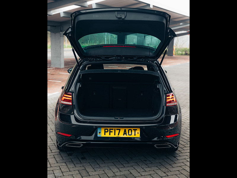 Volkswagen Golf 2.0 TDI BlueMotion Tech R-Line Hatchback 5dr Diesel Manual Euro 6 (s/s) (150 ps) 5dr Manual 2026