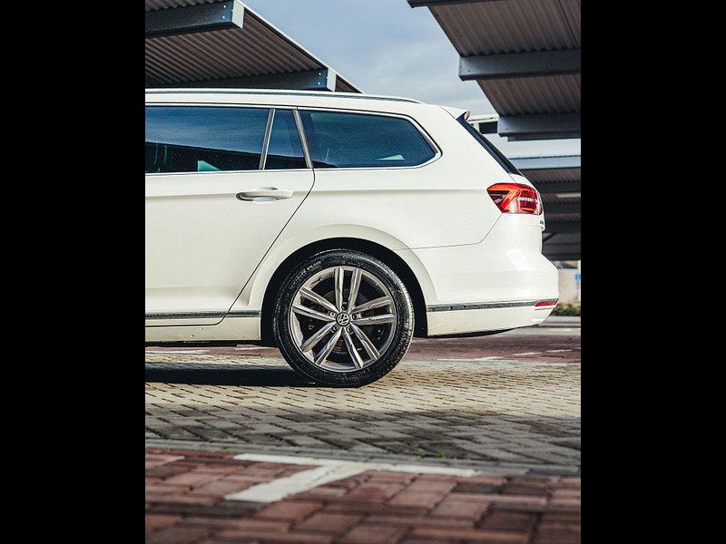 Volkswagen Passat 2.0 TDI BlueMotion Tech GT Estate 5dr Diesel Manual Euro 6 (s/s) (150 ps) 5dr Manual 2026