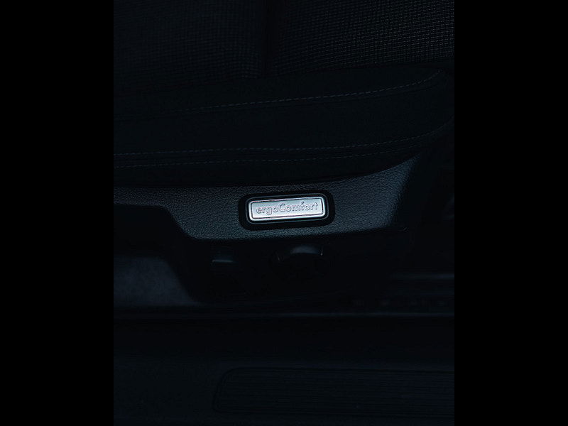 Volkswagen Passat 2.0 TDI BlueMotion Tech SE Business Estate 5dr Diesel Manual Euro 6 (s/s) (150 ps) 5dr Manual 2026