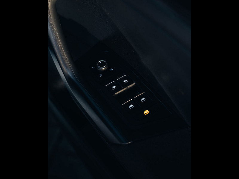 Volkswagen T-Roc 1.0 TSI Design SUV 5dr Petrol Manual Euro 6 (s/s) (115 ps) 5dr Manual 2026