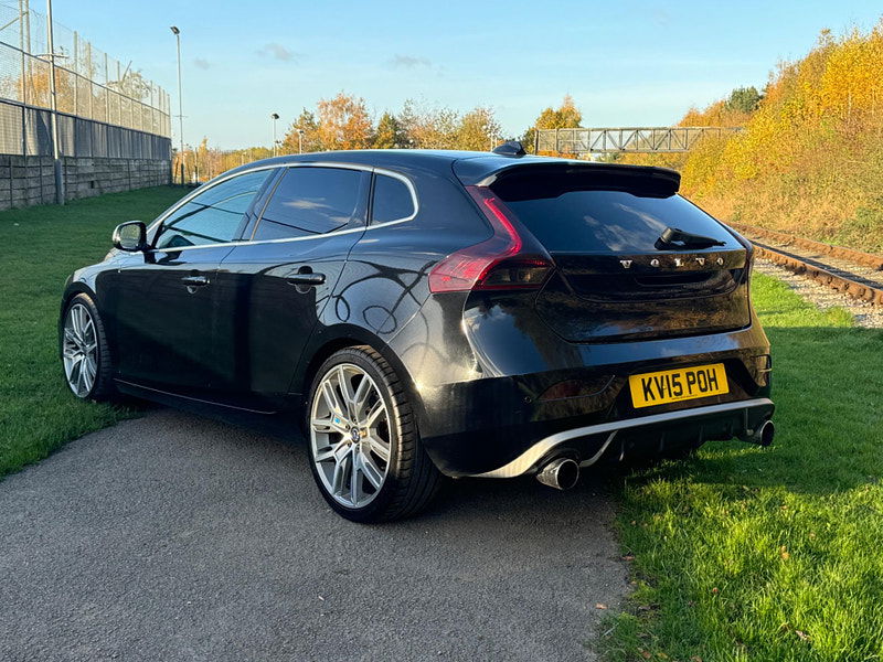 Volvo V40 2.0 D4 R-Design Lux Nav Euro 6 (s/s) 5dr 5dr Manual 2025