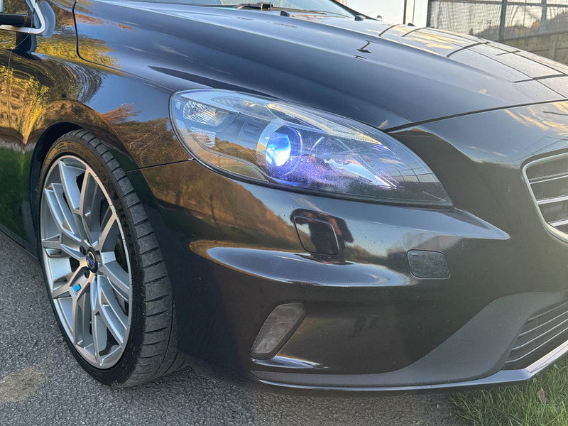 Volvo V40 2.0 D4 R-Design Lux Nav Euro 6 (s/s) 5dr 5dr Manual 2025